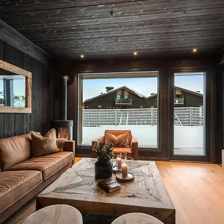 Ny Leilighet Kikut - Ski In - Ski Out Apartment *